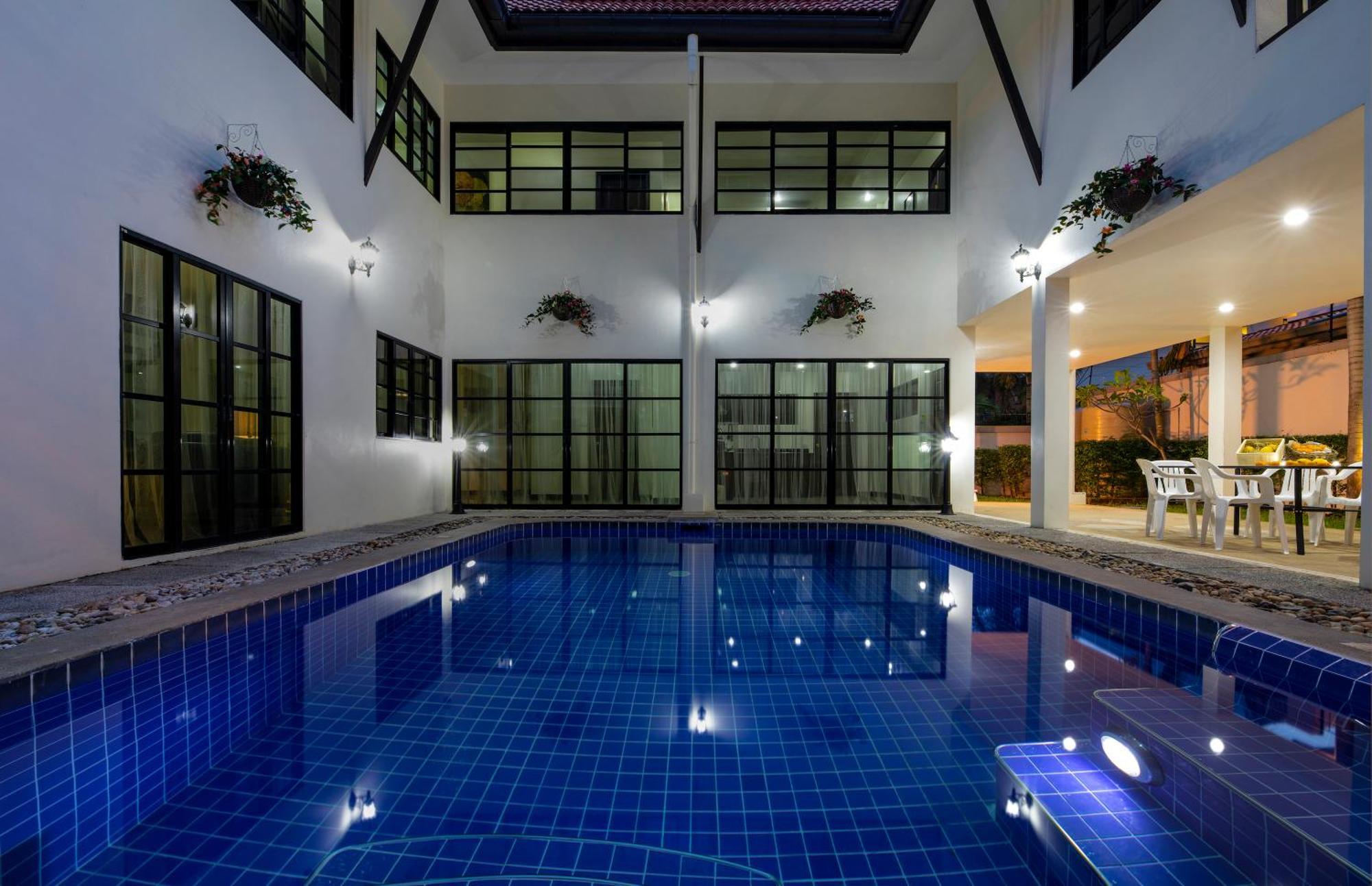 Sweet Villas Pattaya Exterior photo